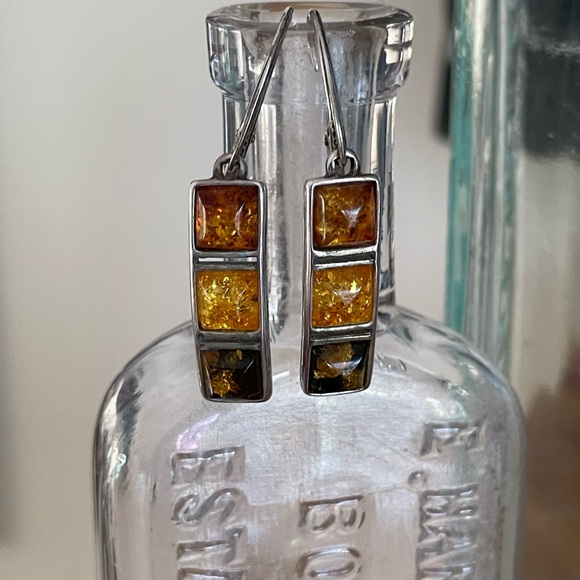 Amber Drop Earrings + Necklace Set - Picture 4 of 13